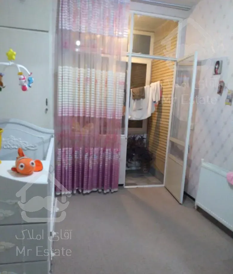 اپارتمان ۸۳ متری ازادگان اردلان ها