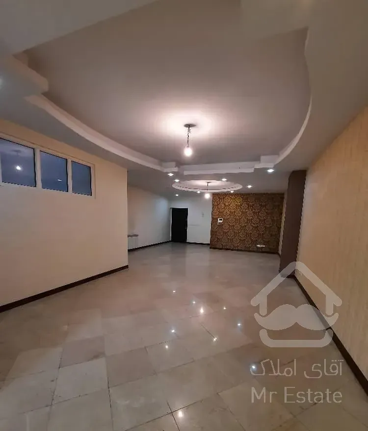 ۱۱۵ متر/رو به آفتاب/بلوار عدل