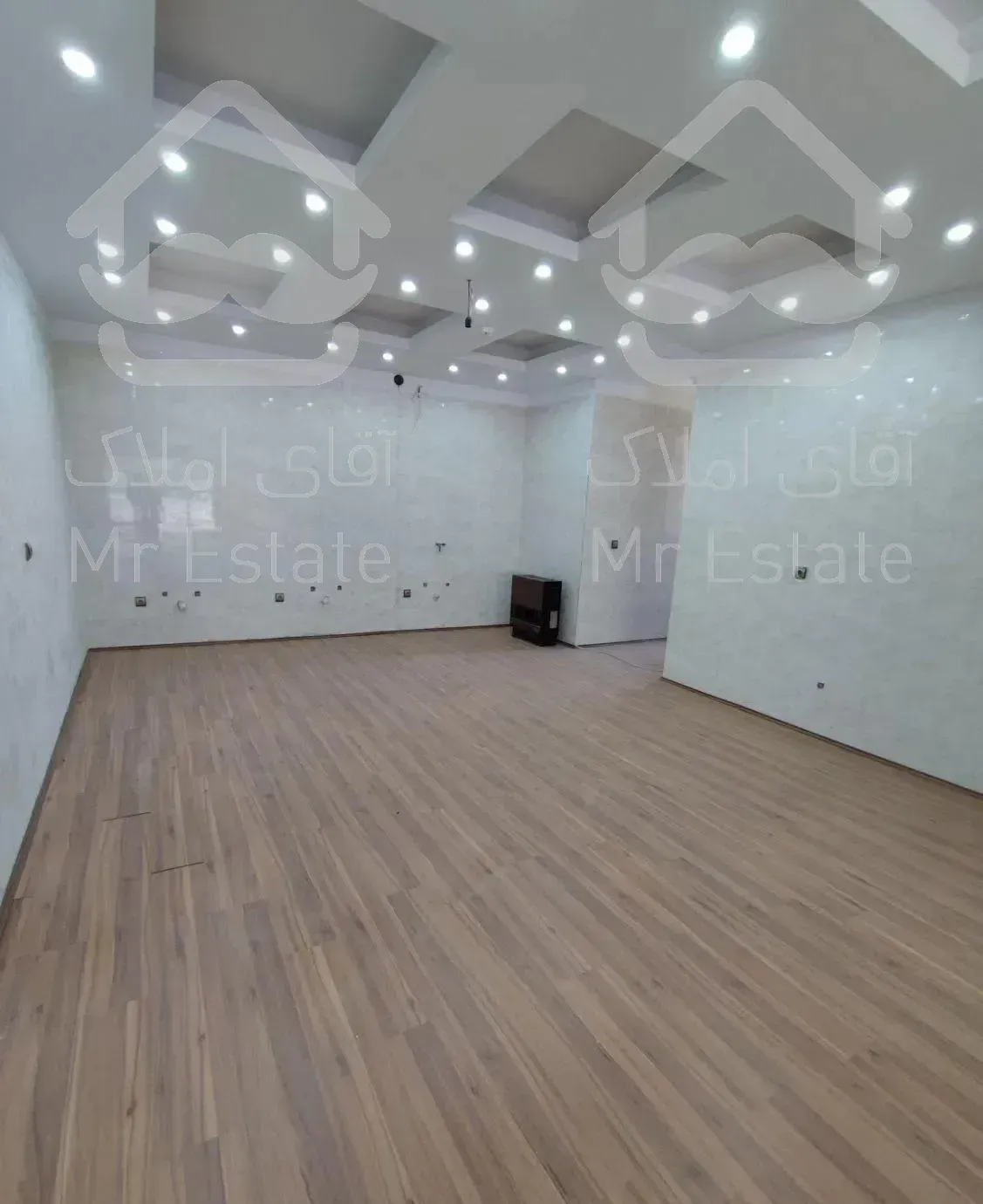 آپارتمان ۲۴۳ متری فول امکانات در مهرشهر