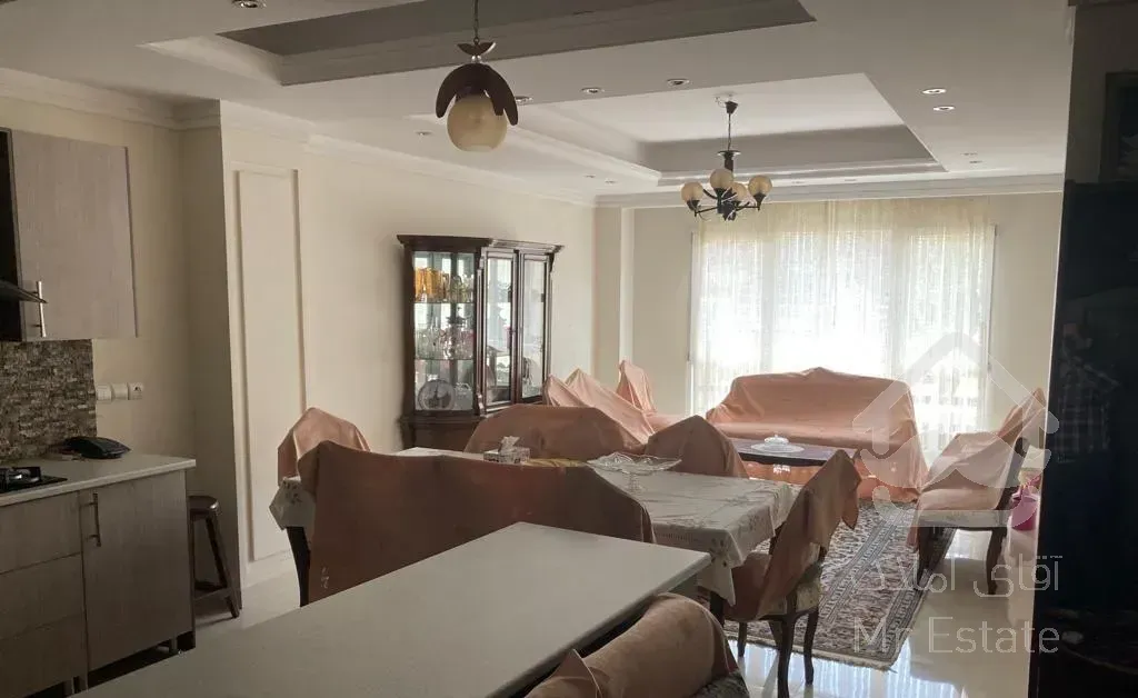 فروش آپارتمان ۱۰۰ متری ۲ خوابه در گیشا (کوی نصر)