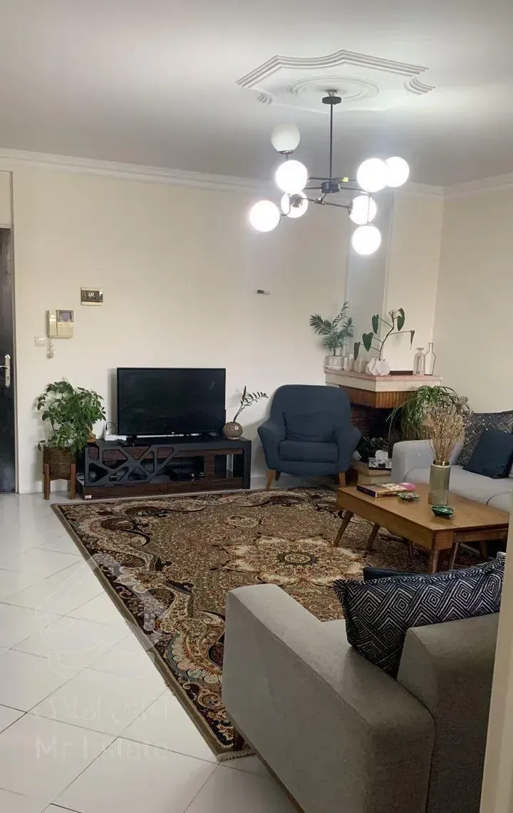 آپارتمان ۶۳ متری ۱ خواب خوش نقشه غرق نور