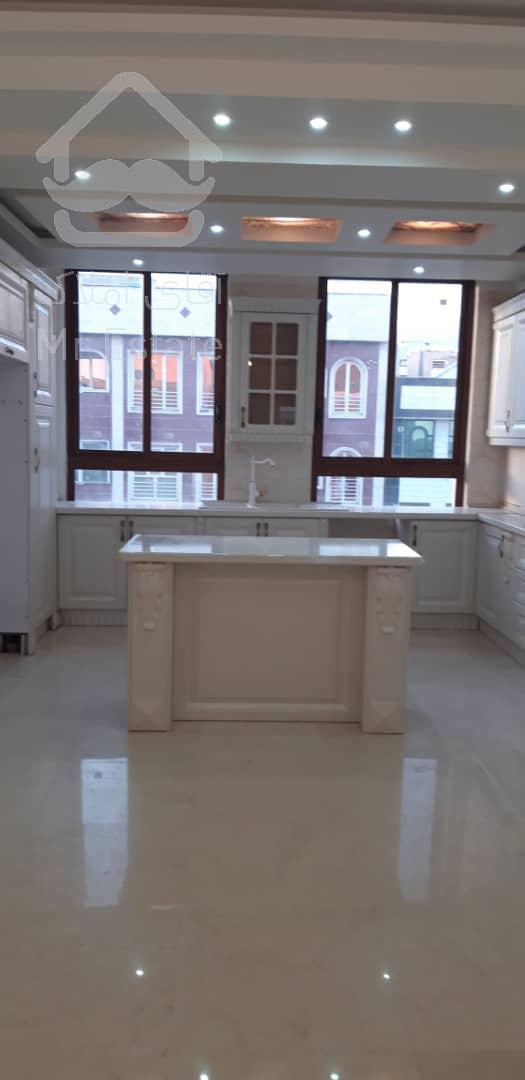 آپارتمان 103 متری ، عقیل