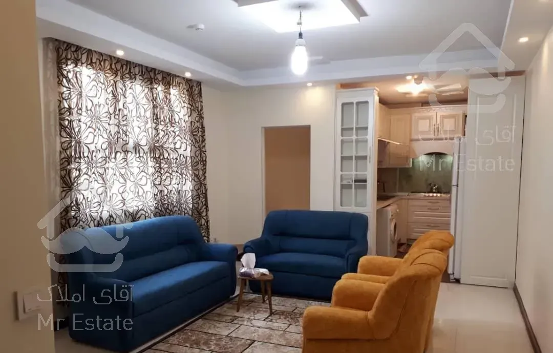 ۵۲ متر سالن پرده خور