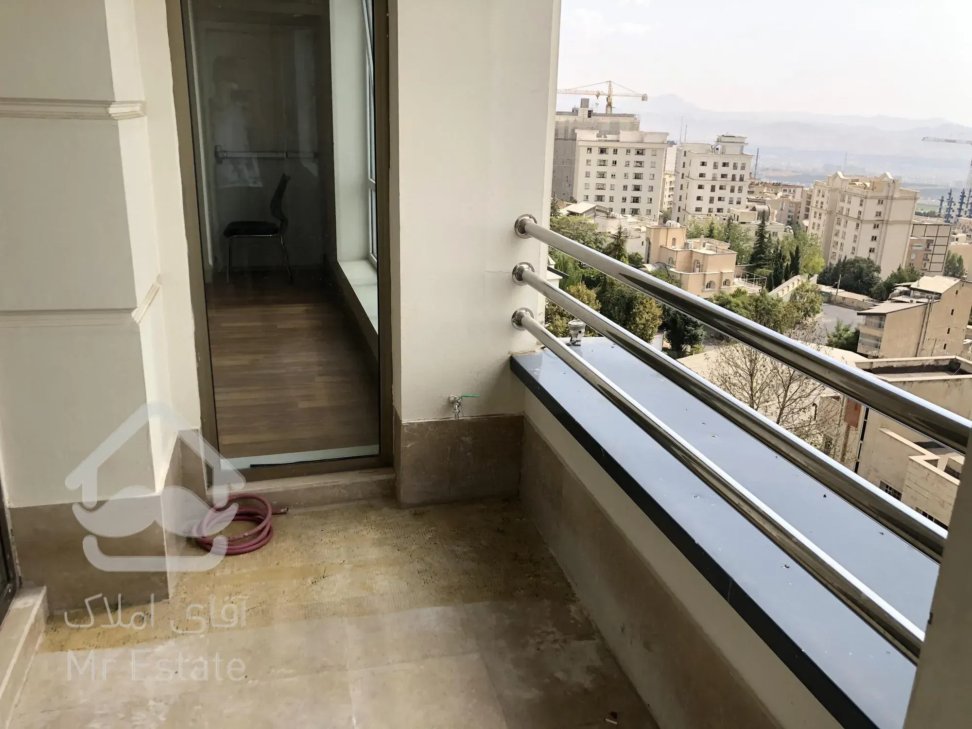 رهن و اجاره آپارتمان ۲۲۰ متری ۳ خواب سوهانک ویو