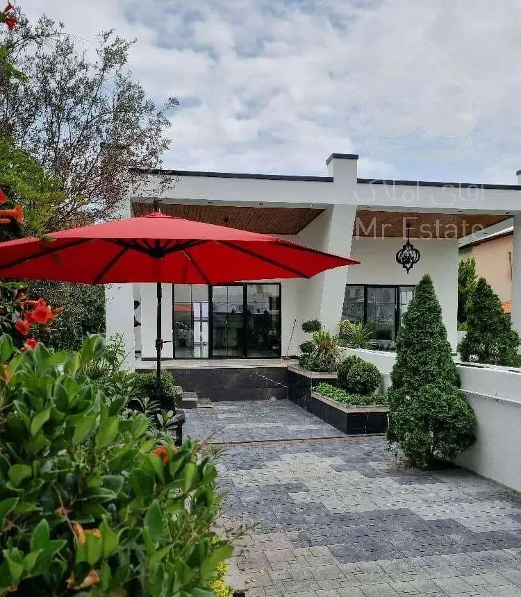 ویلا همکف*مدرن و شهرکی*سنددار*جنگلی