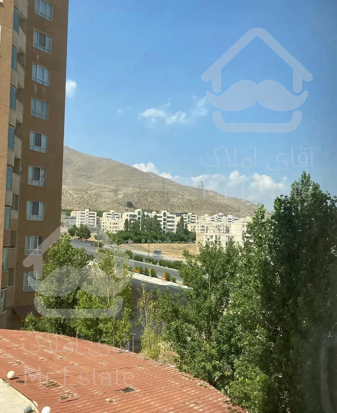 ۹۹متر منطقه ۲۲ دریاچه شهرک زیتون باقری آبشار