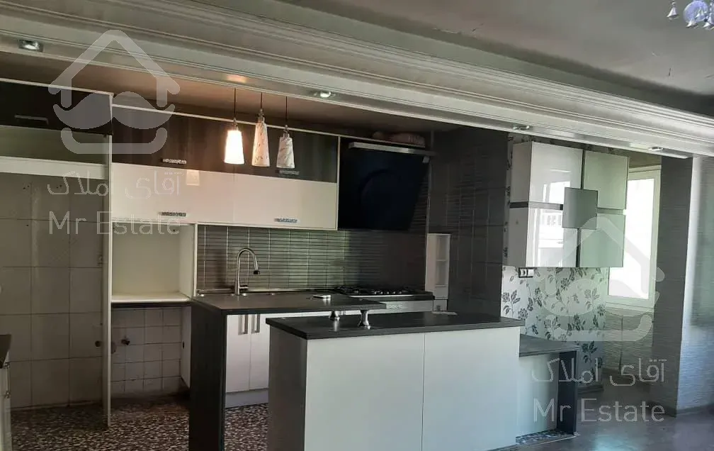 اجاره آپارتمان سه خواب۱۳۰متری سعادت آباد