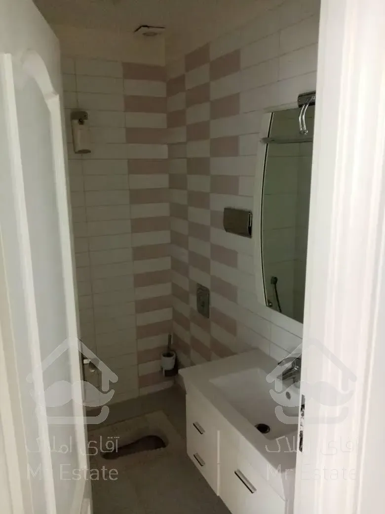 اجاره و رهن آپارتمان زعفرانیه 220  متر شیک