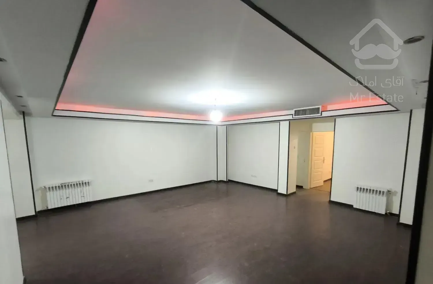 ۱۰۰متر فول امکانات سالن بزرگ