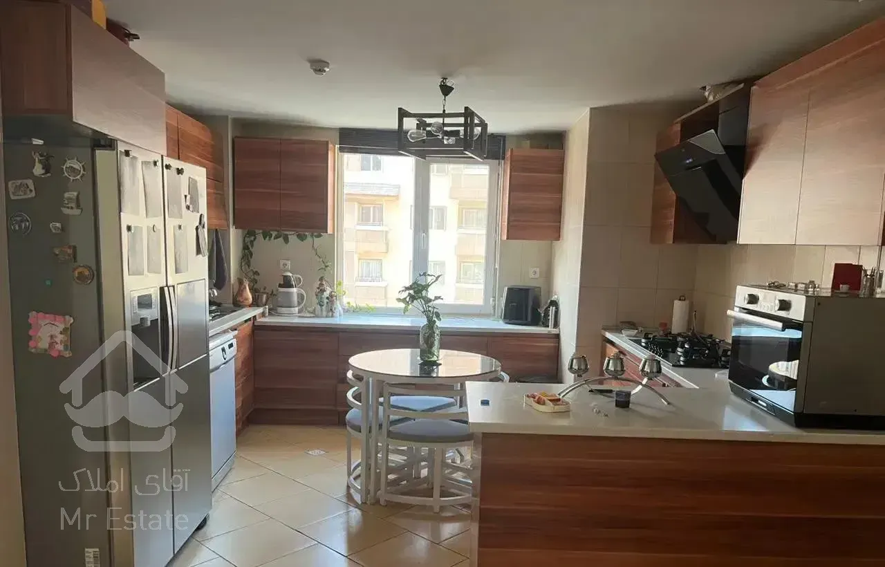 ۱۲۰ متر ۲ خواب بلوار اردستانی - آتی شهر