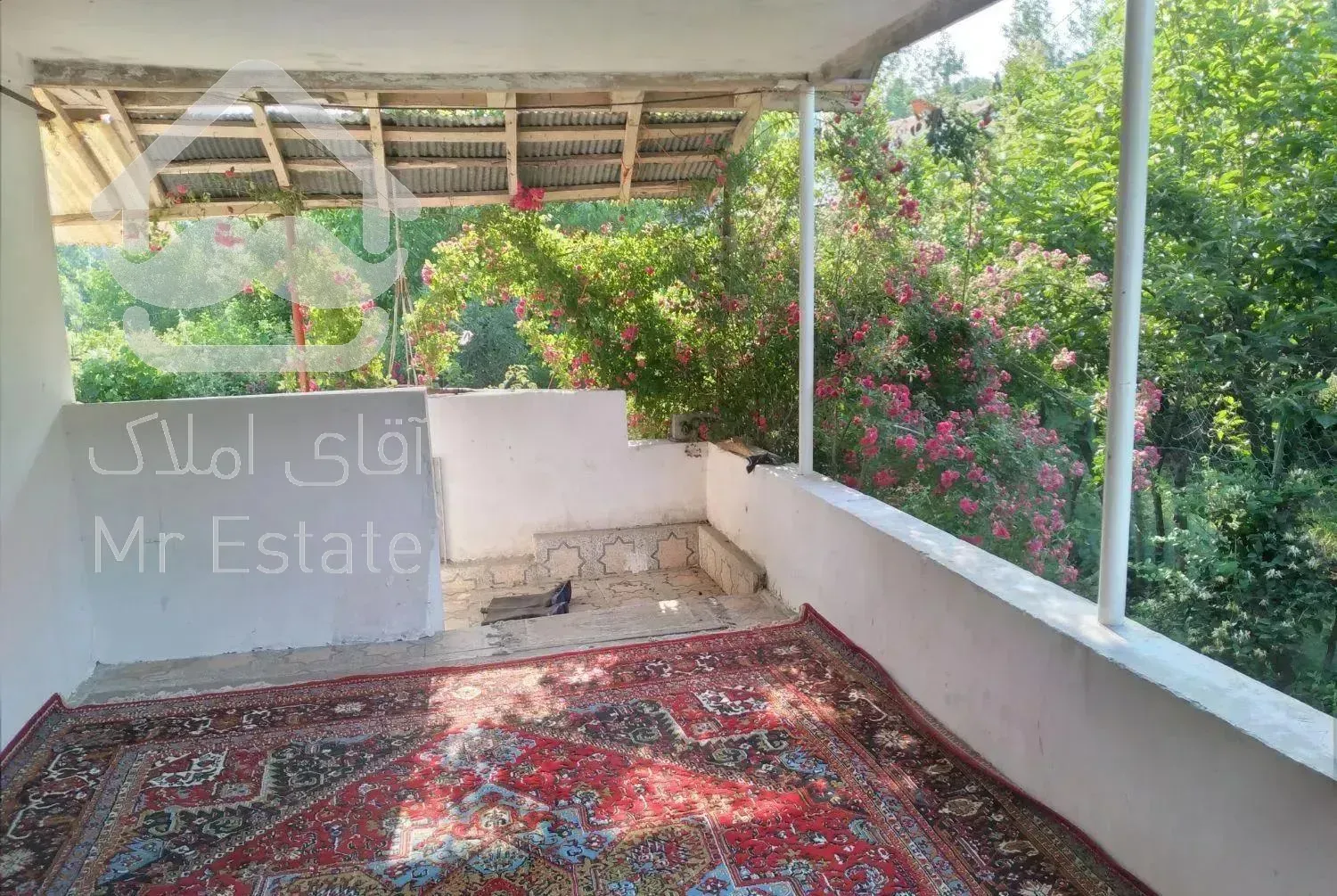 اطاقور جاده لیل خرما  کولر گازی دارد