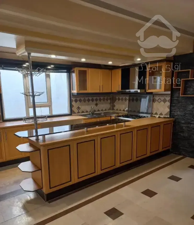 سعادت آباد ۱۴۰متر ۳خواب تک واحدی ۲پارکینگ