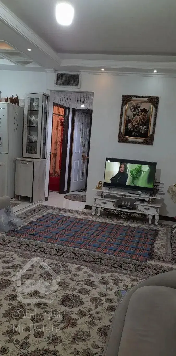 فروش آپارتمان ۷۰ متری ۲ خوابه طبقه ۱