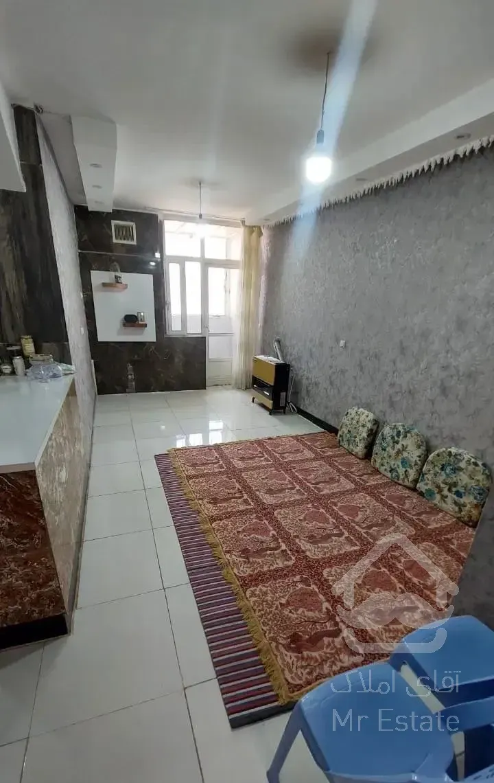 همکف یک خواب دو کله نور خیابان سروش