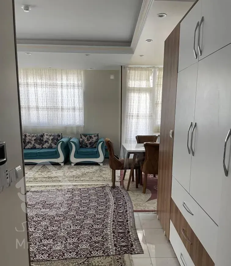 83متر/دوخواب/فول امکانات/خوش نقشه/گذر عریض