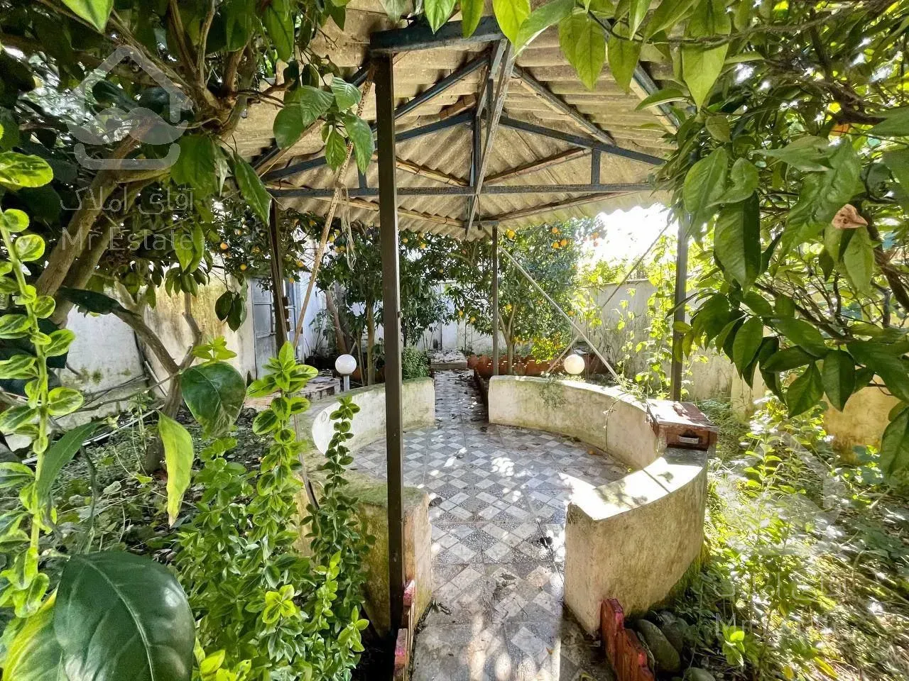 فرووش فووری ویلا باغ در منطقه ی خوش نشین و برند ۳۱۰ متری در آمل