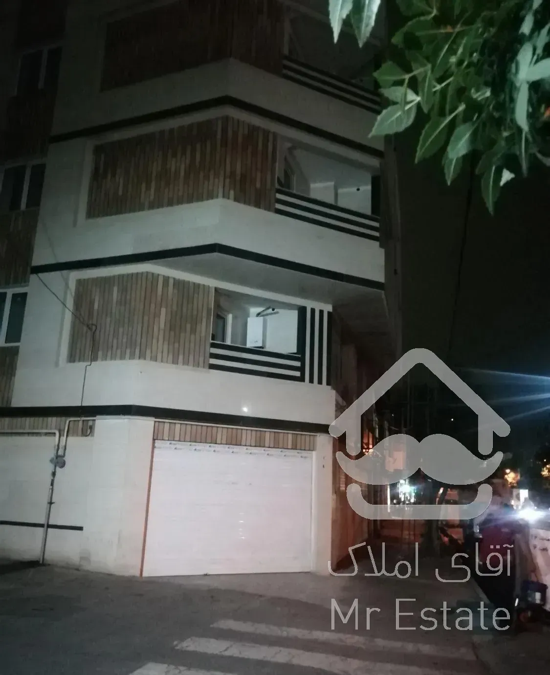 100 متر کلید نخورده