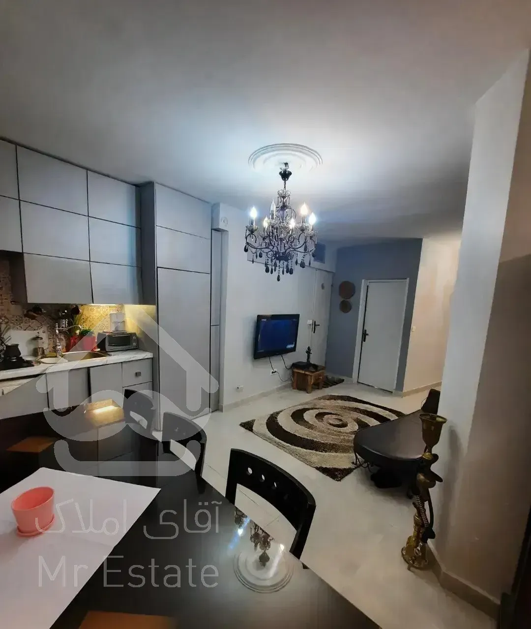 ۵۰متر /نزدیک مترو/پارکینگ موتور/قابل تبدیل