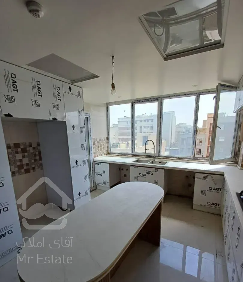 ۱۴۰متر/۳خواب/فول نجارزادگان/استادمعین کلیدنخورده