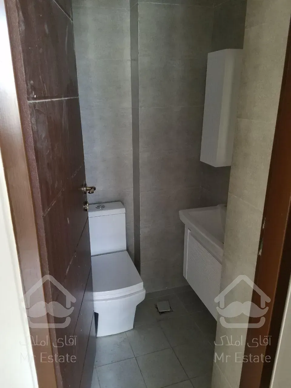 80 متر در بهترین لوکیشن نیاوران