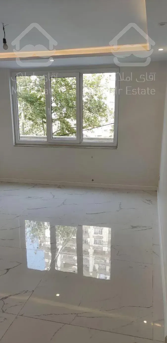 فروش آپارتمان 105 متری در دیپلمات نشین ولنجک