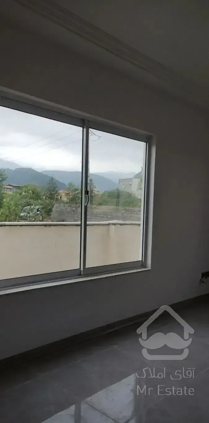 ۱۹۰ متر آپارتمان بلوار شیرودی نوساز ، تنکابن