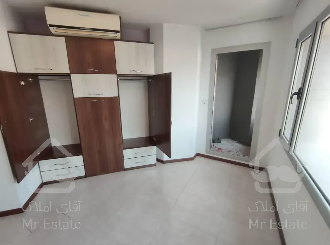 ۷۳ متر خوش نقشه /برج ارکیده / دریاچه چیتگر