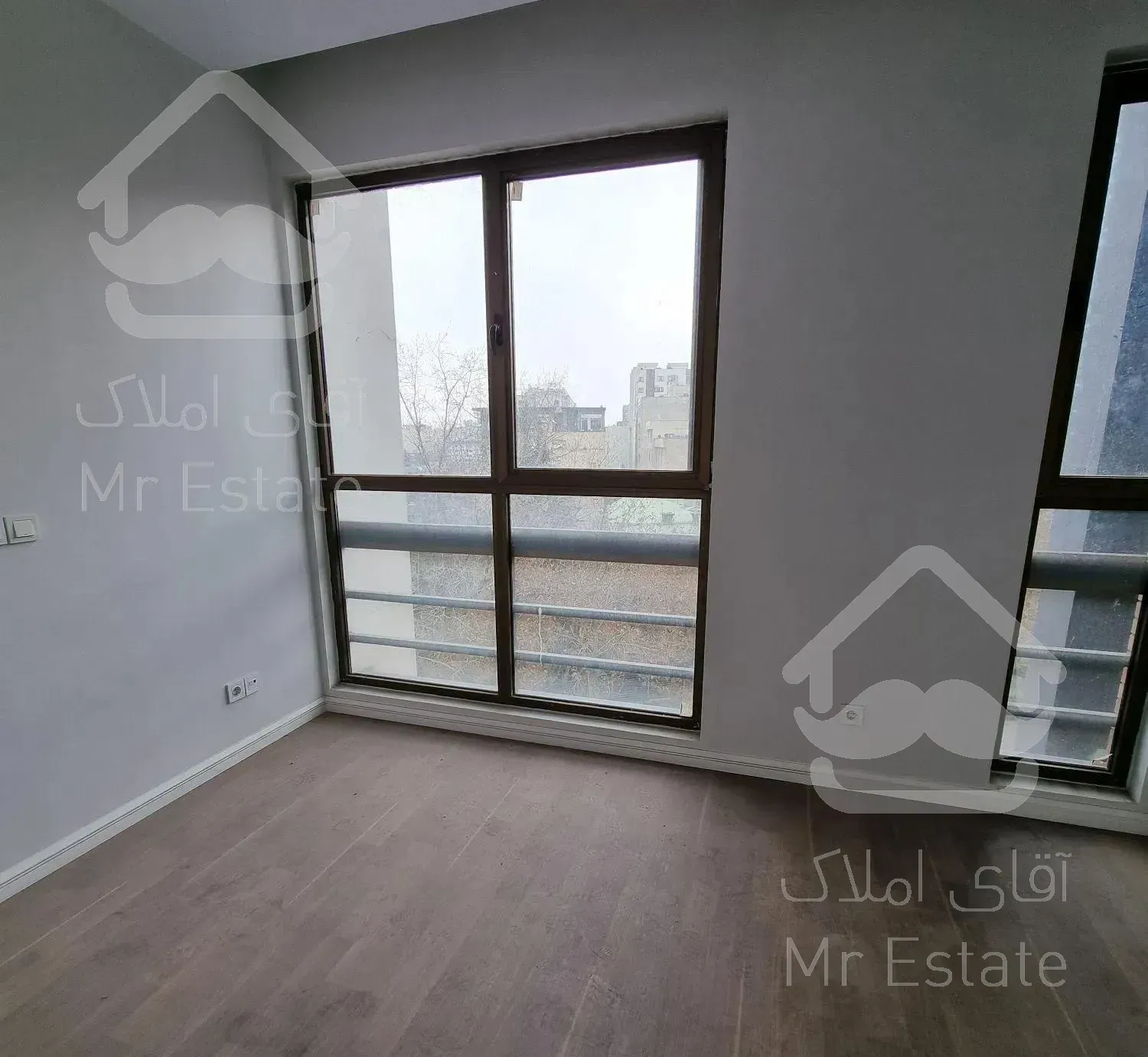 ۱۶۶ متر کلید نخورده ازگل**کاخ اشرافی عیانی**