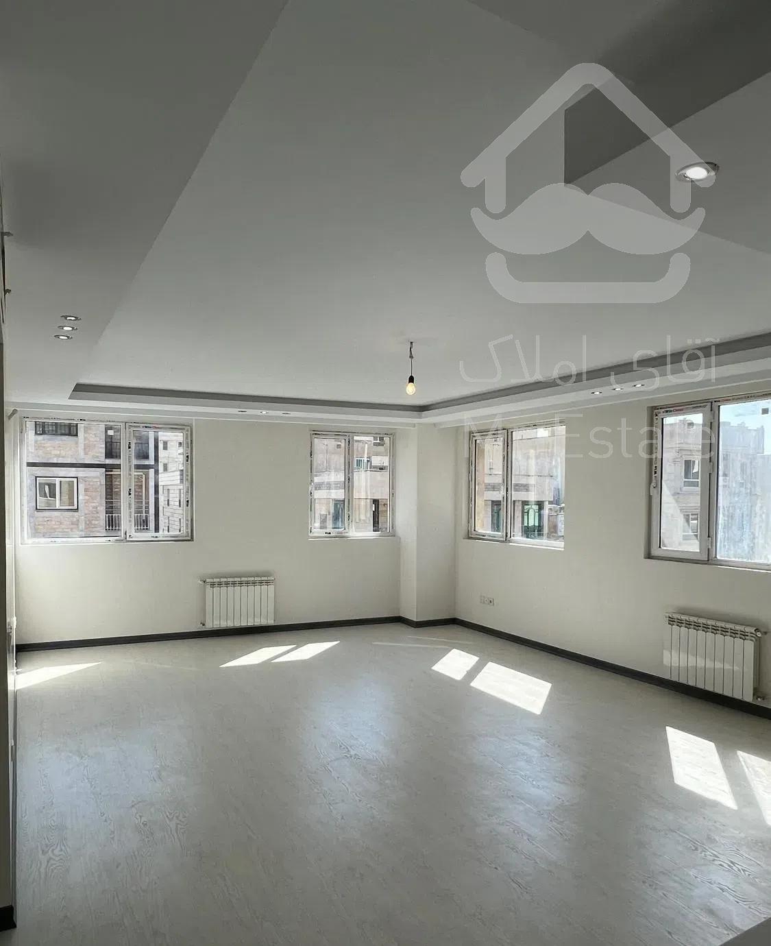 ۱۰۷ متر ۲ خواب  طلا کم واحد