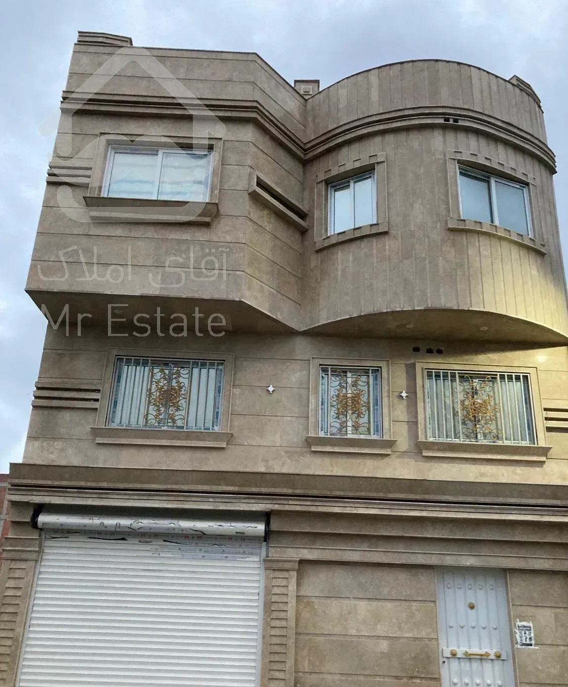 دوطبقه ساختمان نوساز با سند تک برگ