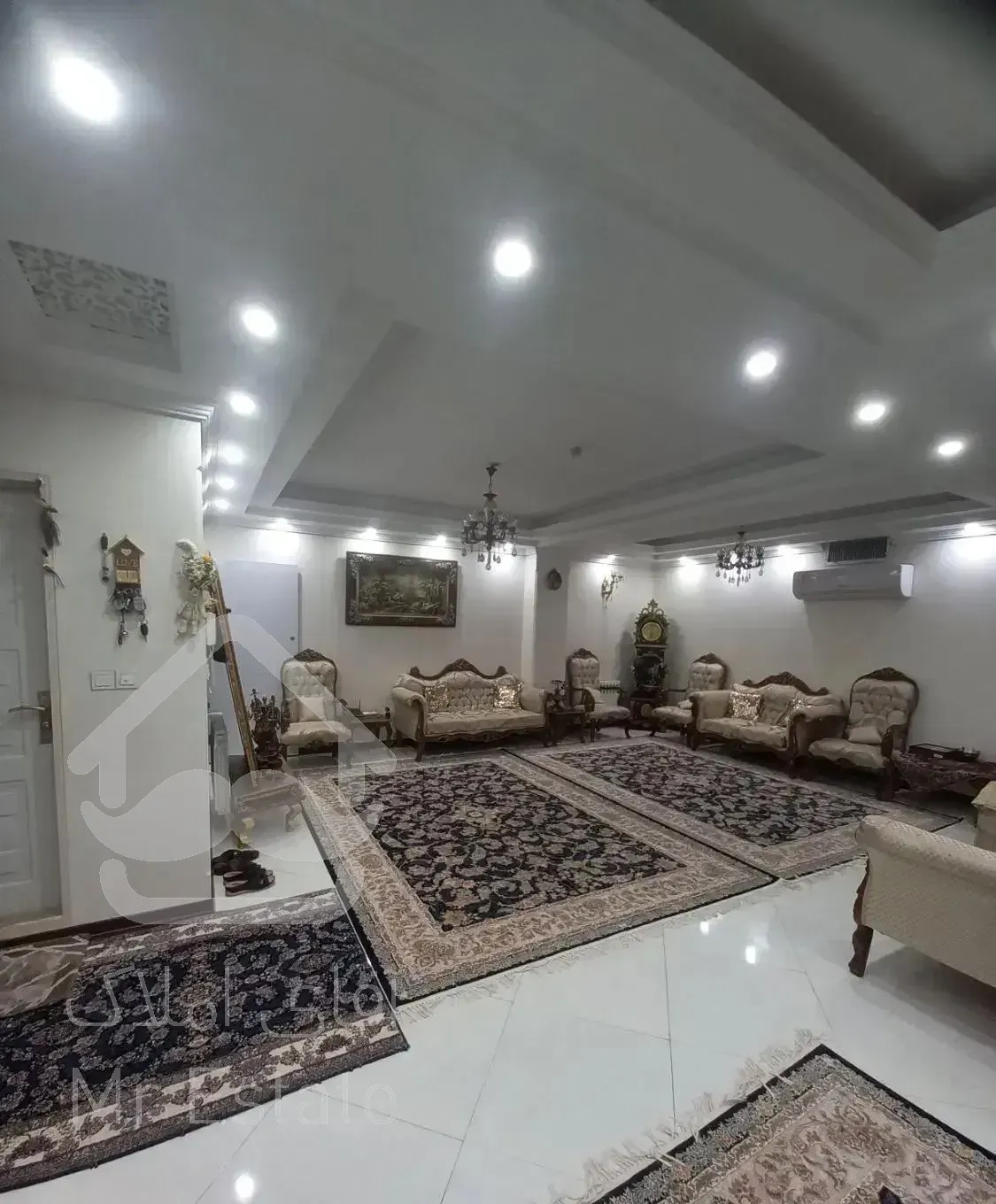 تاپ ترین آپارتمان در منطقه هزار دستگاه خ رحیمی