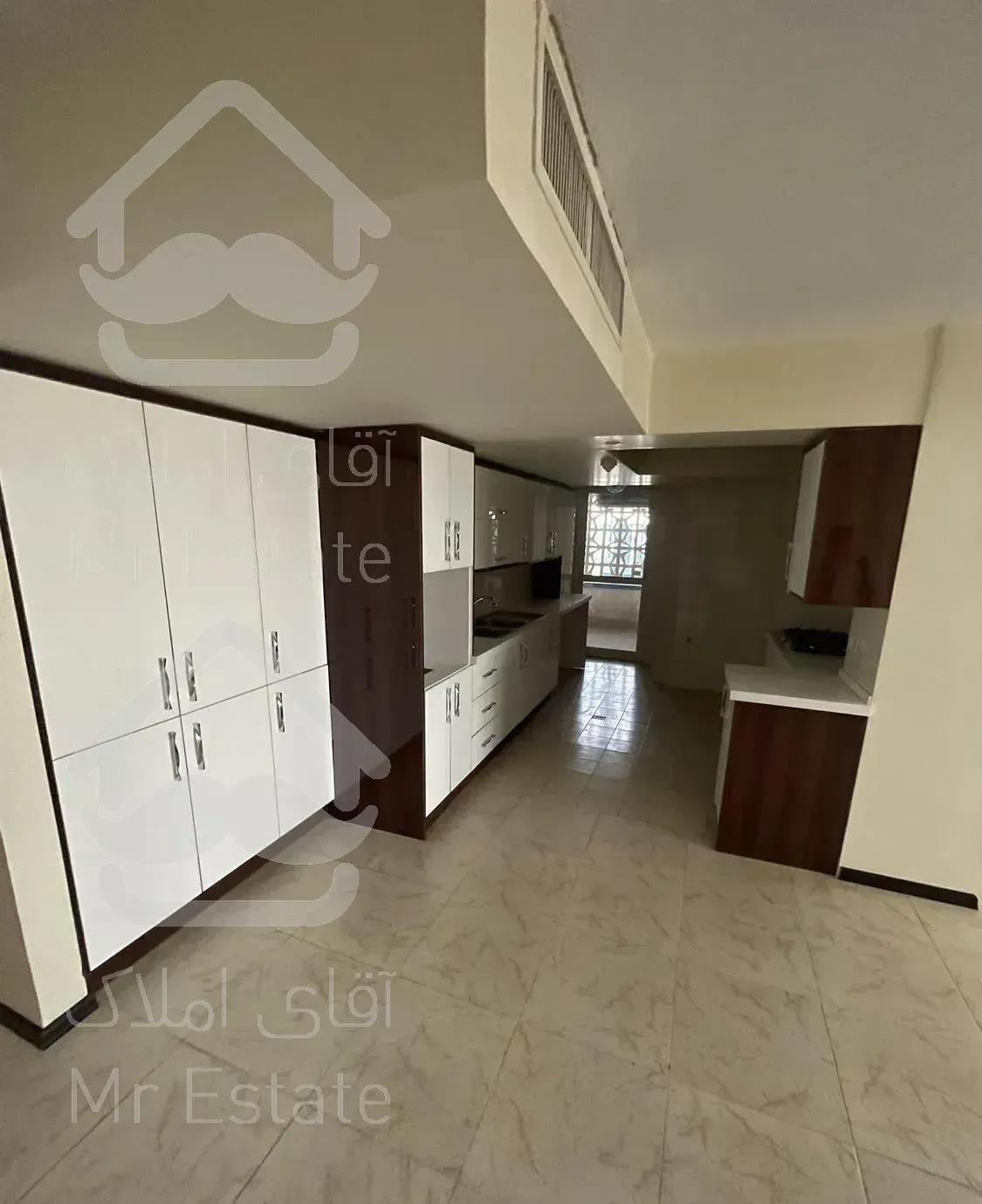 ۱۱۵ متر ۳ خواب/ خوش نقشه/ برج‌های همت یاس