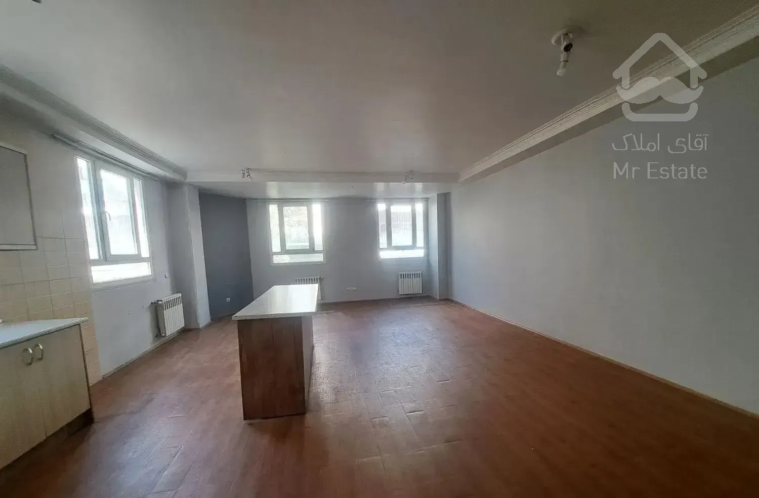 ۸۰ متر آپارتمان در ستارخان