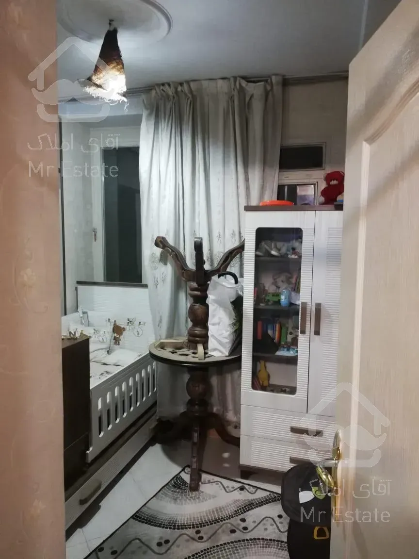 آپارتمان ۶۷ متری ۲ خواب،لوکیشن کمیل،امکانات عالی،سال۸۹،