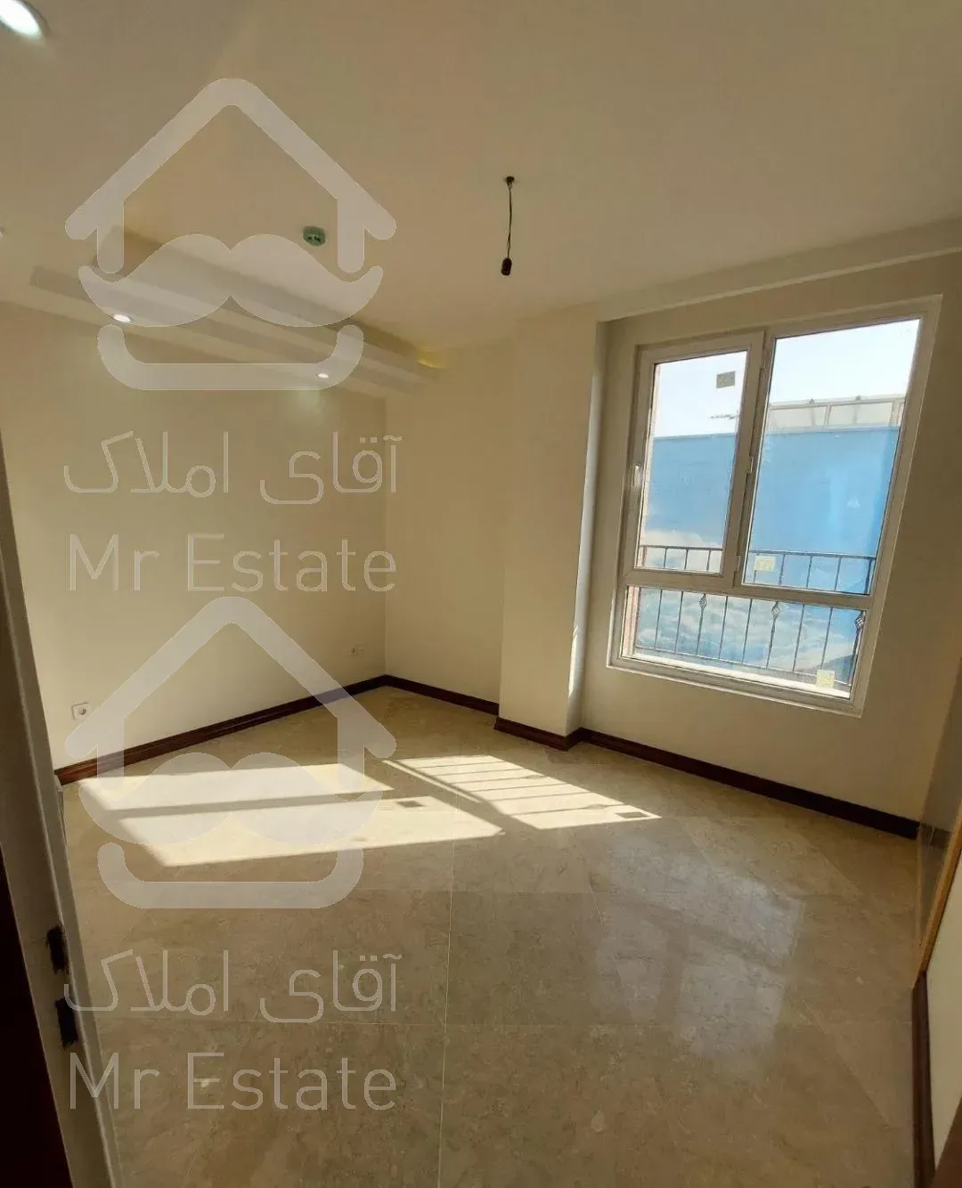 فروش آپارتمان 70 متر 2 خواب بلوار فردوس غرب