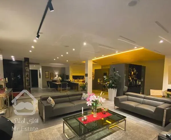 پنت هاوس ۱۹۰ متر + ۱۶۰ متر تراس