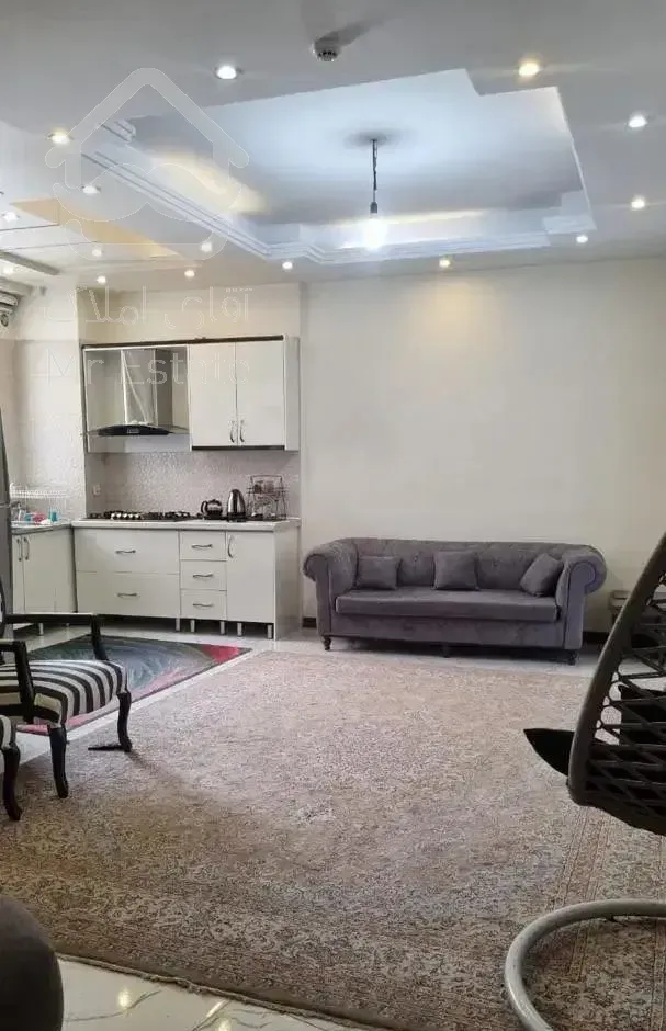 آپارتمان 55متری تمیز