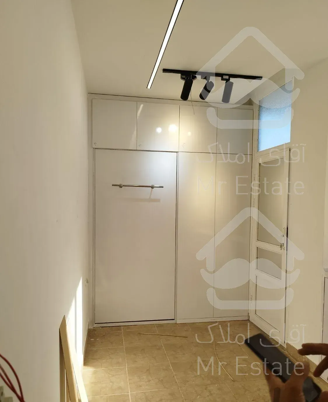 طراحی و اجراء کمد و کابینت و پارتیشن بندی