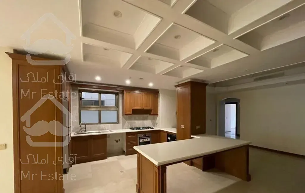 ۲۳۱ متر کلید نخورده/کامرانیه