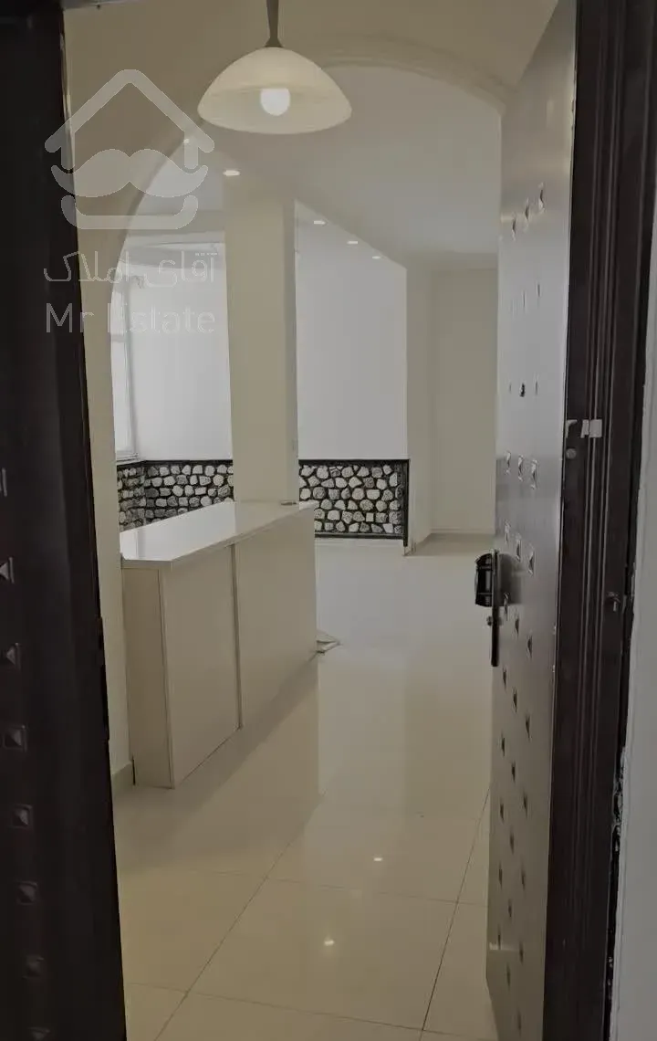 رهن آپارتمان مسکونی۱۱۹متری۲ خوابه گاندی تاپ لوکیشن