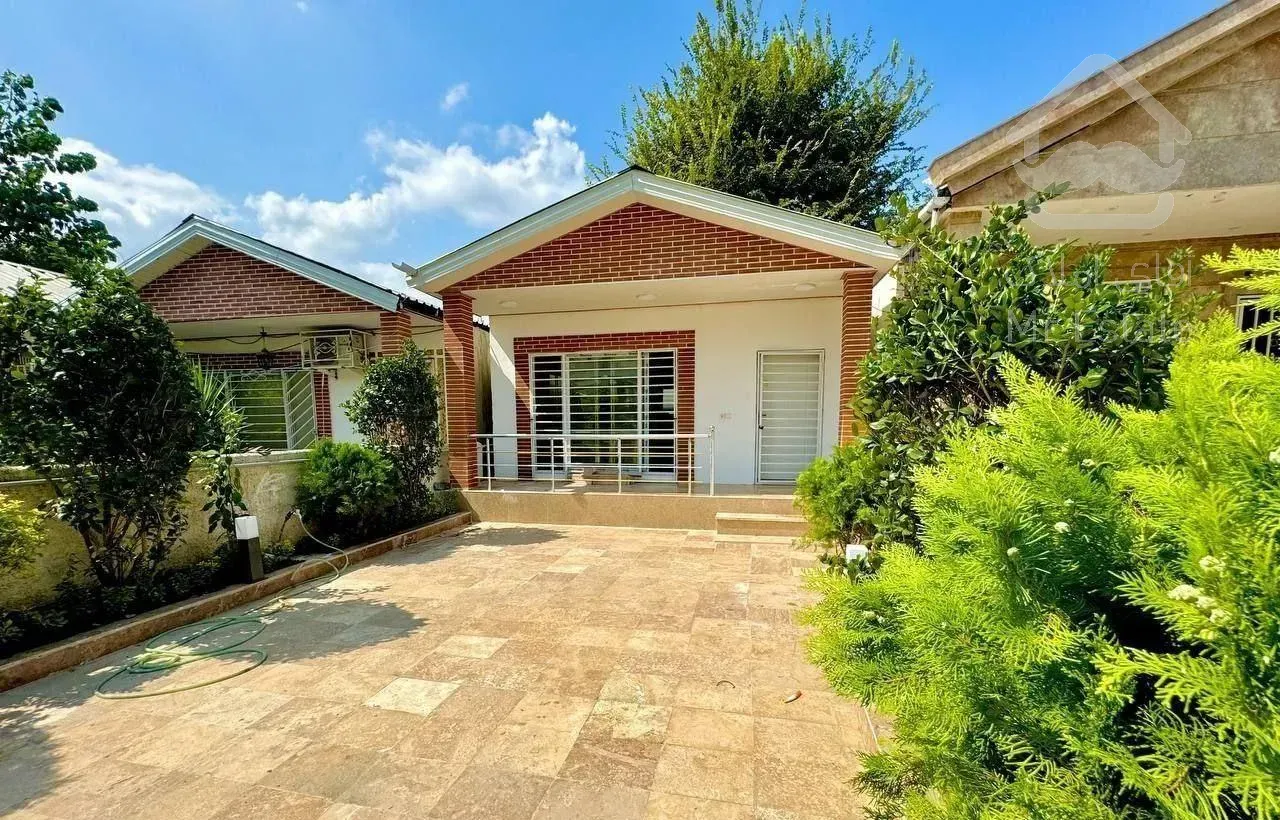 ویلای نقلی داخل شهرک بهارنارج