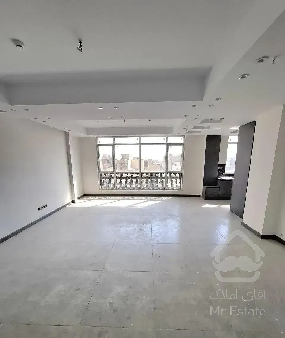 ۱۰۰ متر دو خواب نوساز فول امکانات