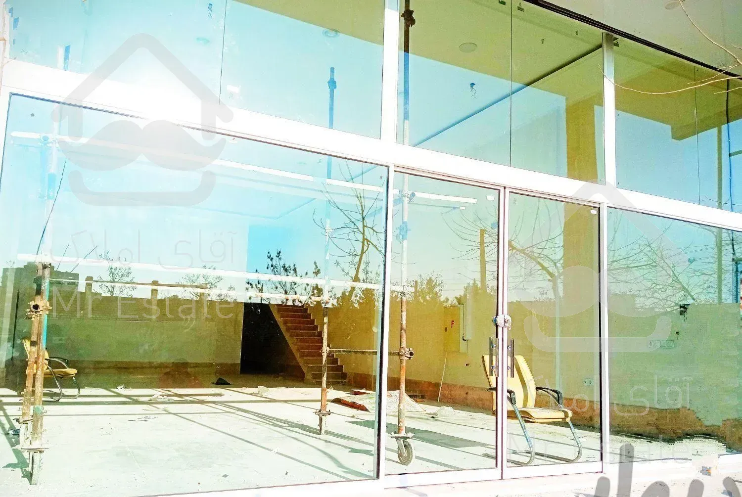 شیشه‌ سکوریت.کرکره برقی.درب اتوماتیک