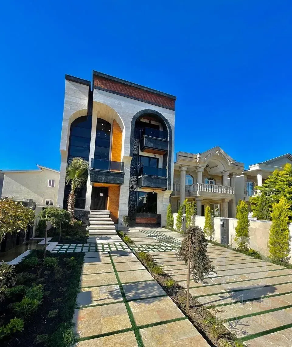 ویلاسنددار ۵۰۰متری استخر سونا جکوزی/آسانسور