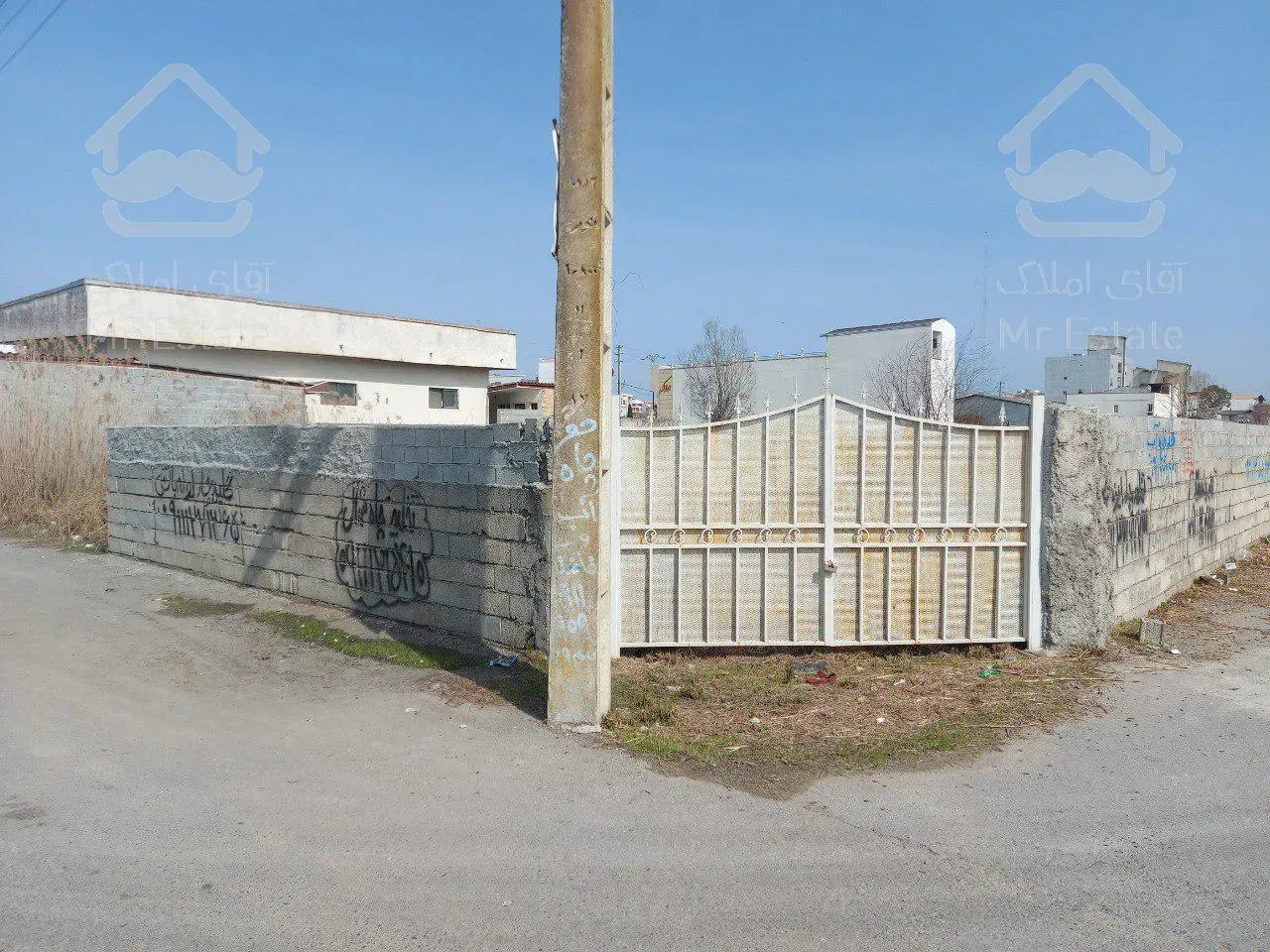 زمین ۲۴۰متری درایزدشهرفاصله هزارمتری دریا