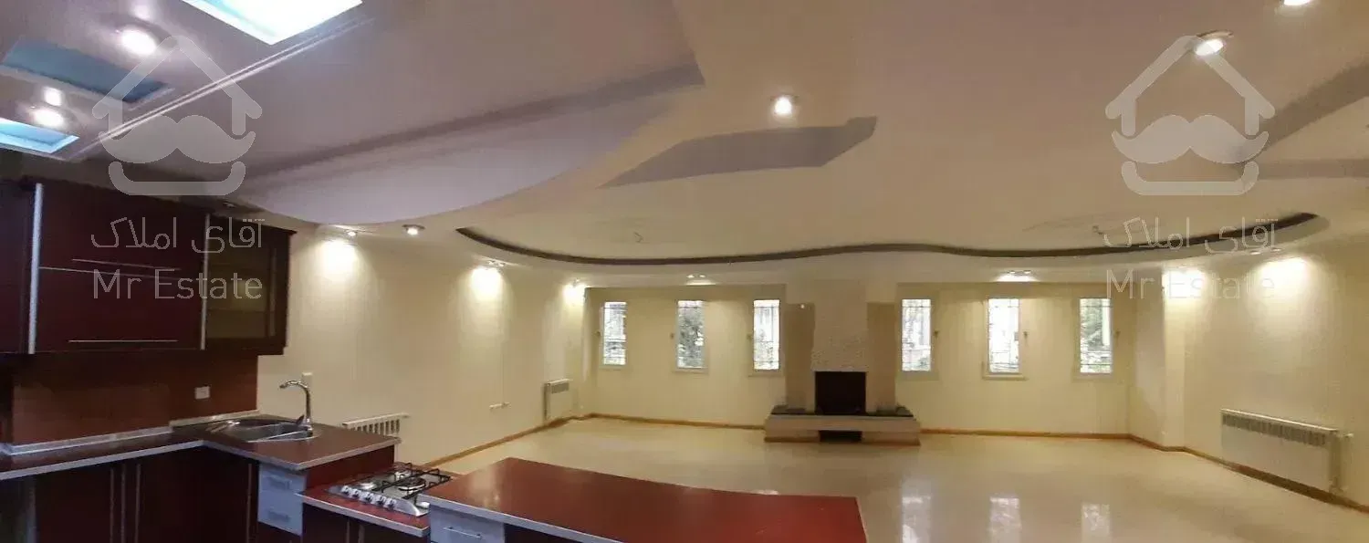 آپارتمان ۱۸۶ متر بهمراه سوئیت ۳۴ متری