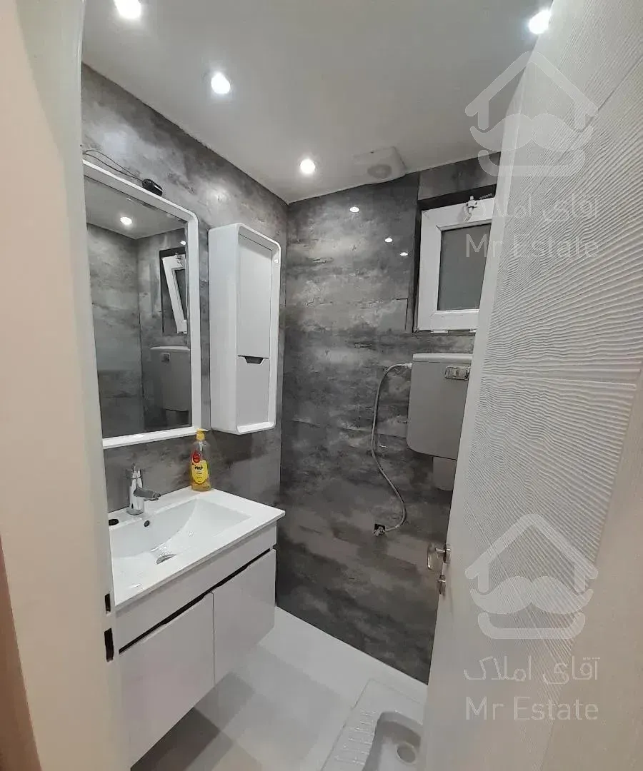 فروش ۸۰ متر خوش نقشه تک واحدی