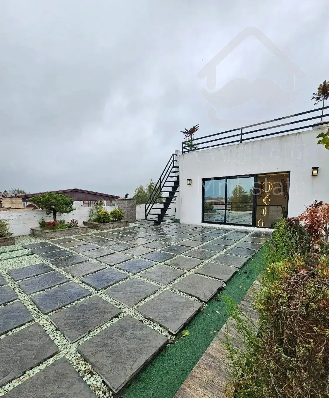 ویلا تریبلکس    قیمت مناسب    لوکیشن خاص