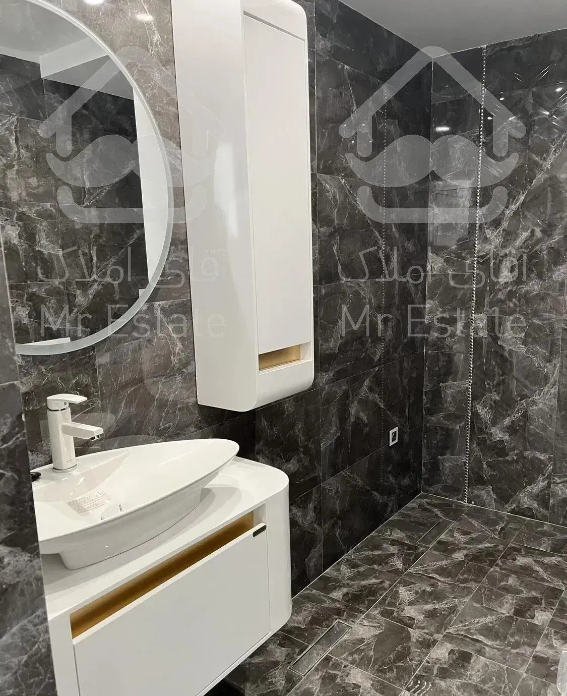 اپارتمان ۱۵۰ متر ازگل