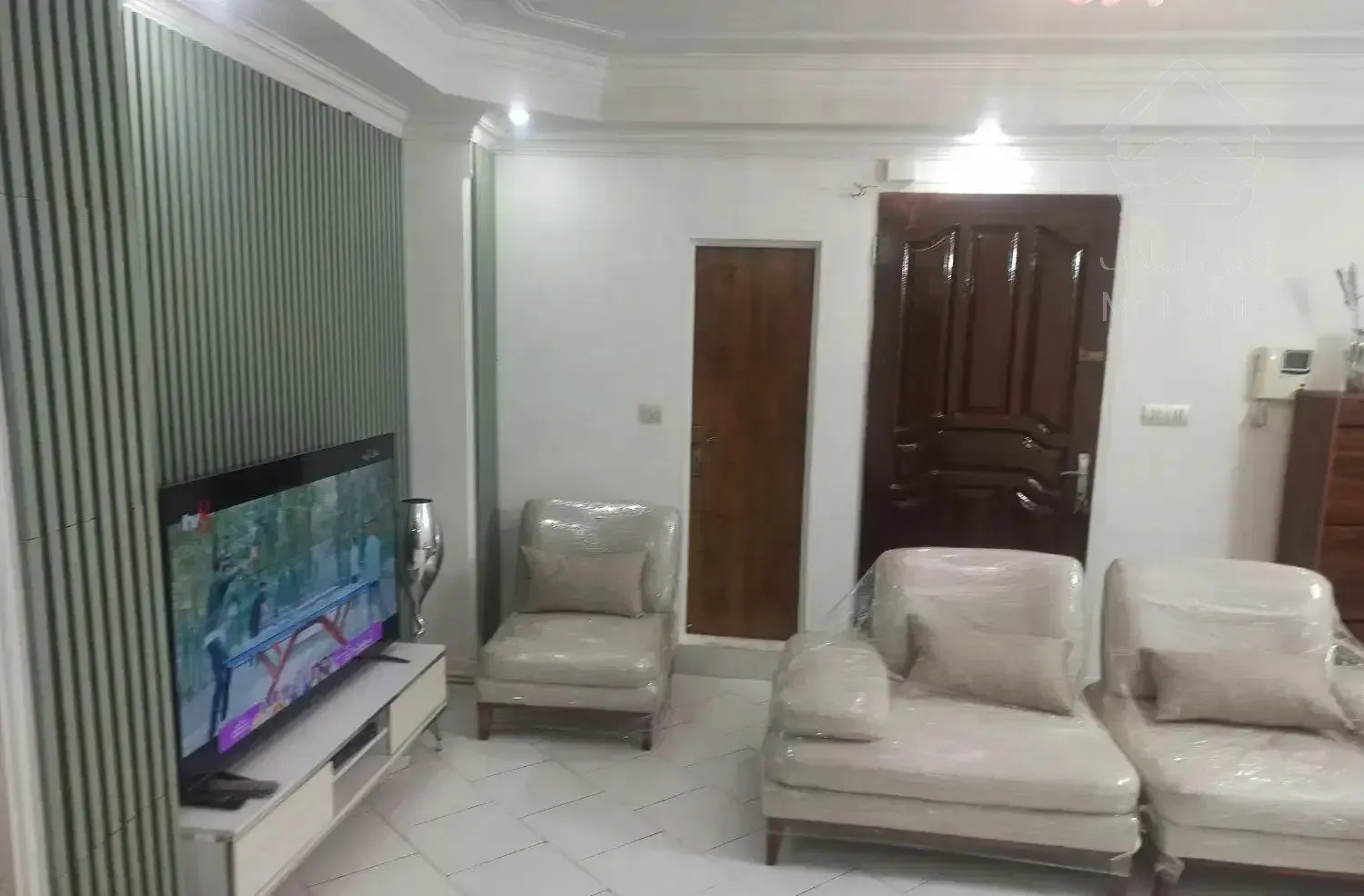 ۵۰ متر طبقه اول فول بازسازی نزدیک پارک مراکز خرید